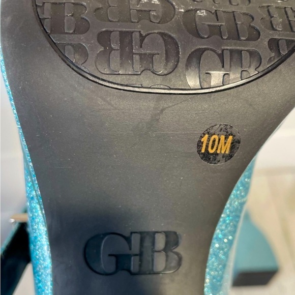 Gianni Bini Metallic Glitter Blue Platform Mary Jane’s - Picture 4 of 4